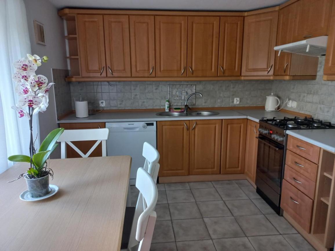 Apartament 2 Sypialnie Z Kuchnia - 200 Metrow Od Morza Miedzyzdroje Exterior photo